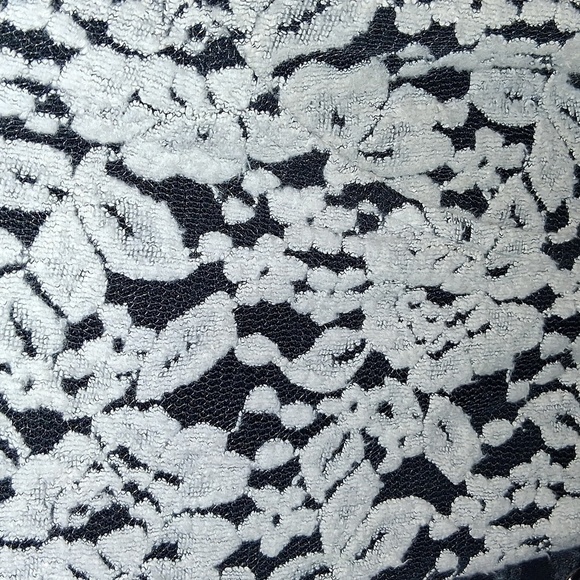 NEW DOLCEZZA Embellished Lace Striped Art To Wear Button Down L - Picture 5 of 8